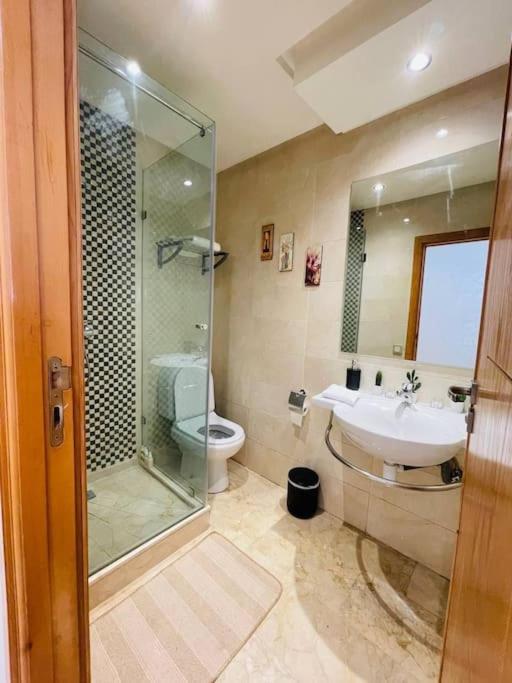 A 2 Minutes De Casa Finance City, Appartement Avec 2 Chambres Καζαμπλάνκα Εξωτερικό φωτογραφία